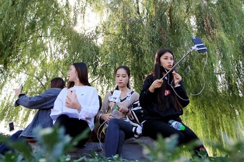 “网红+旅游+直播”渐流行 成临沂景区营销利器